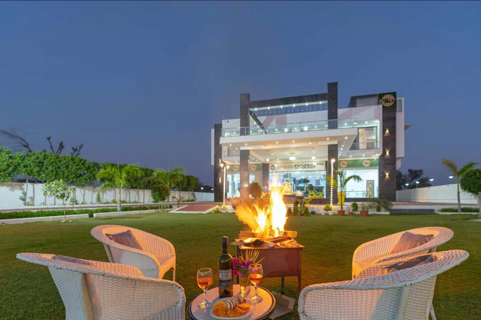 Iris Heaven'Z By Radha Rani Resort Jaipur Ngoại thất bức ảnh